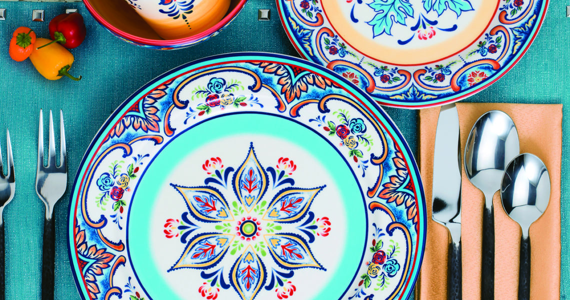 Customise your dinnerware with unique patterns. Create novel pieces to brighten up your home & impress your guests.
